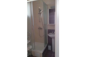 Croatia Byt Okrug Gornji, Exterior